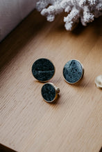 Indlæs billede til gallerivisning Marmor Greb/knage - sort/sort ø32 mm