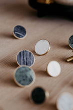 Indlæs billede til gallerivisning Marmor Greb/knage - sort/sort ø32 mm